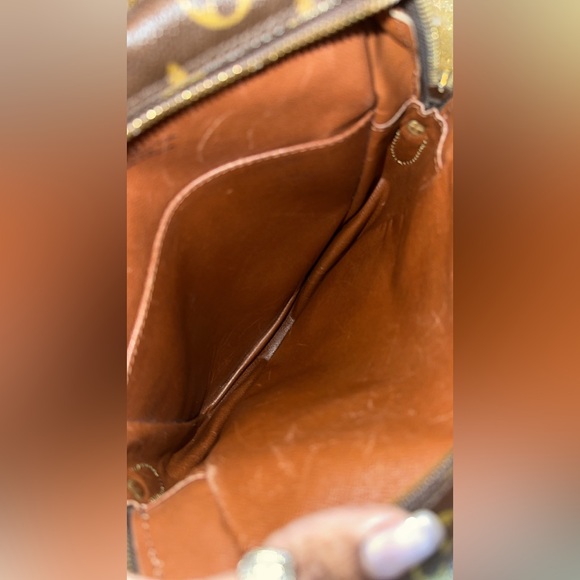 Louis Vuitton Danube - Picture 8 of 14